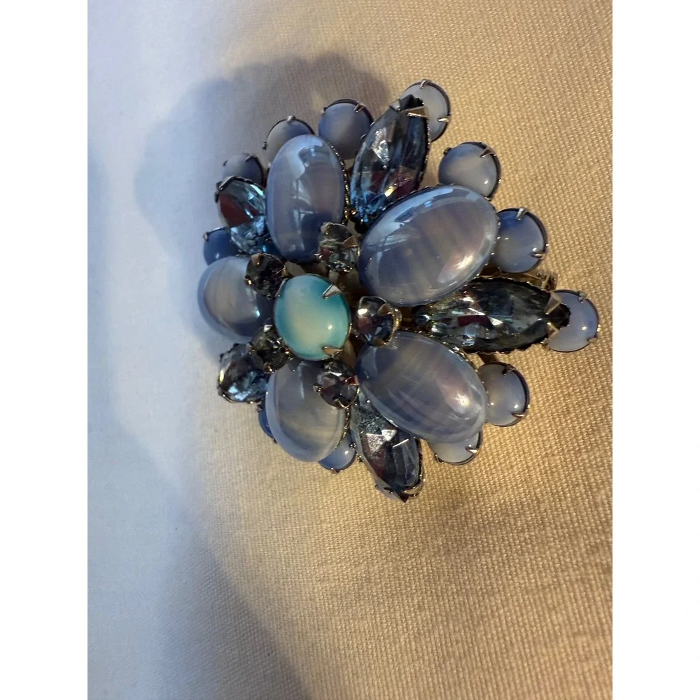 Vintage Blue Crystal Flower Brooch Pin‎ Statement Jewelry Women